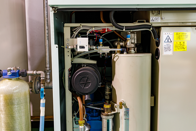 A社製　コンプレッサー（整備済）